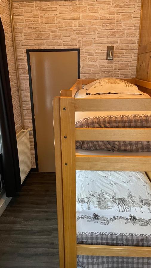 קאוטרט Hotel Quin Te Va מראה חיצוני תמונה