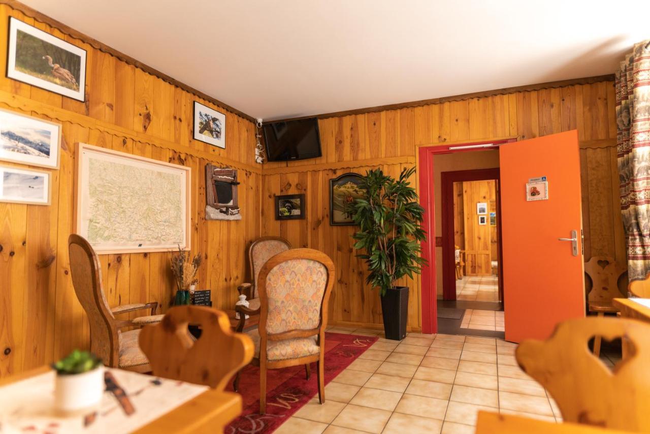 קאוטרט Hotel Quin Te Va מראה חיצוני תמונה